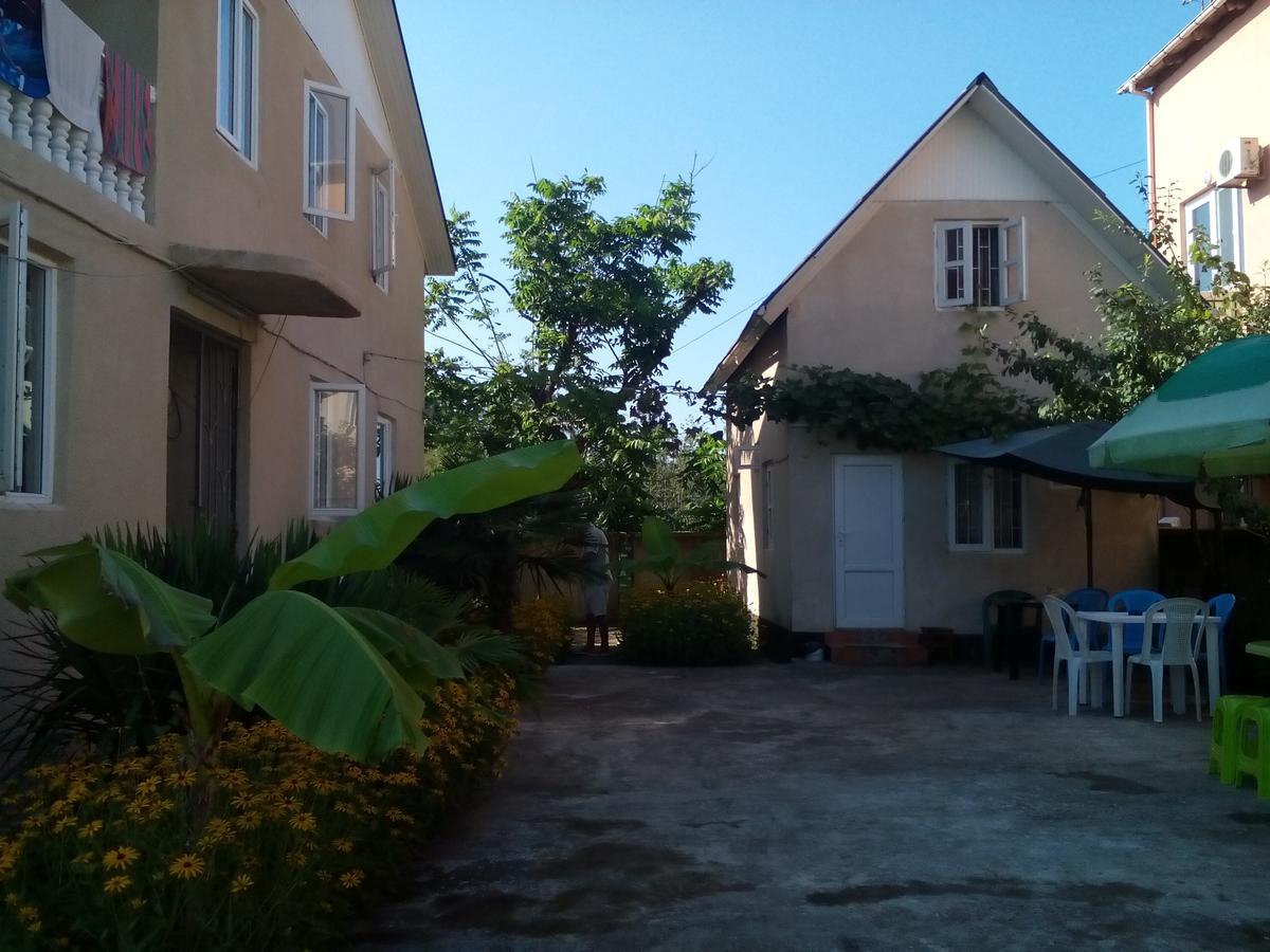 Guest House Giorgi يوريكي المظهر الخارجي الصورة